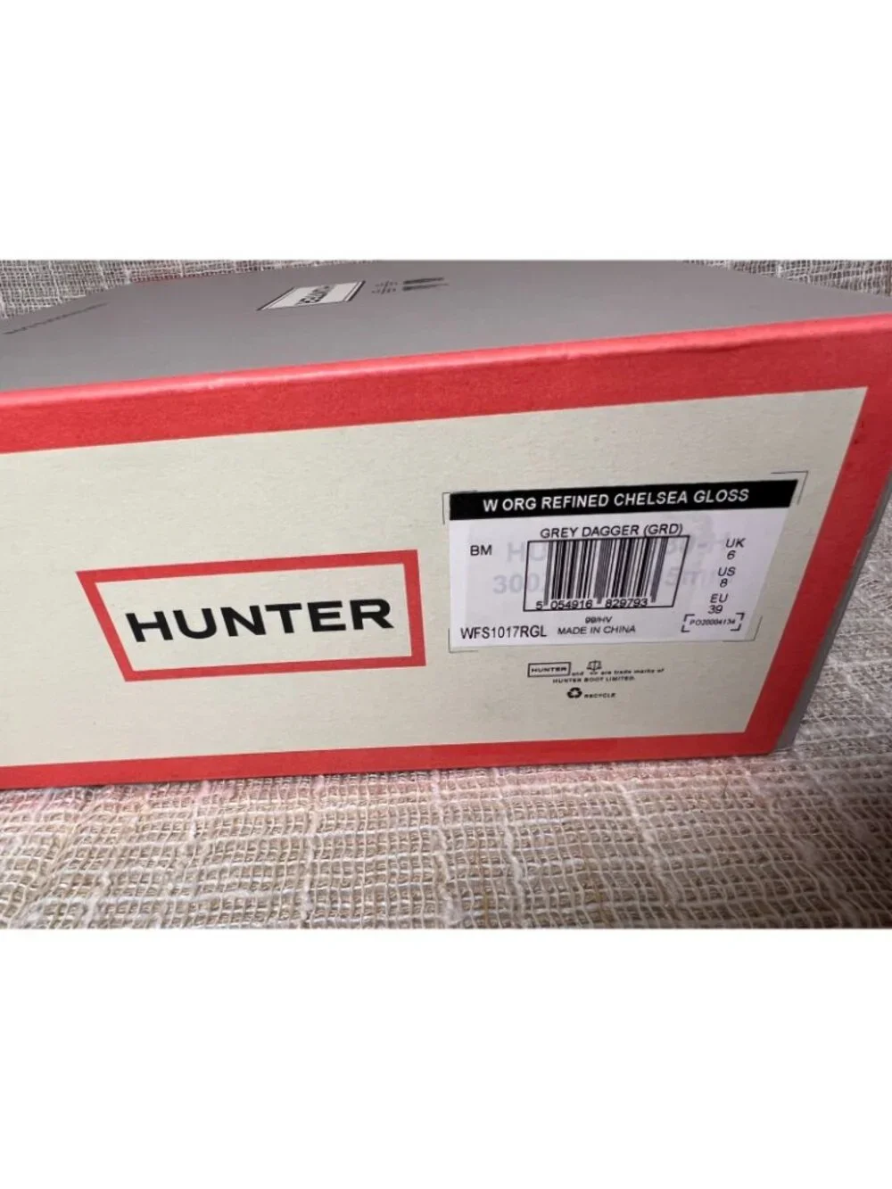 Hunter Original Refined Chelsea Gray Glossy Pull On Rain Boots Women’s US 8